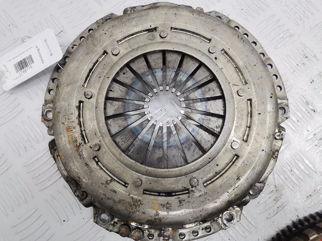 Маховик (демпфер сцепления) PEUGEOT Partner 1996-2009