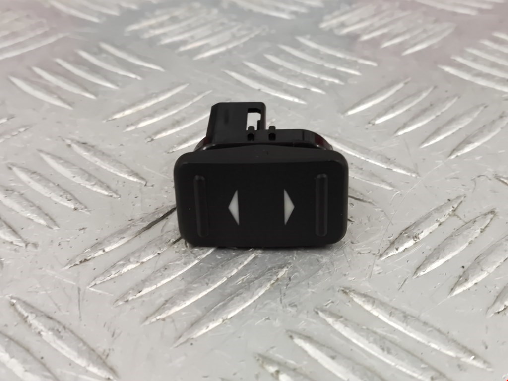 Кнопка стеклоподъемника Ford Mondeo 4 (2006-2014)