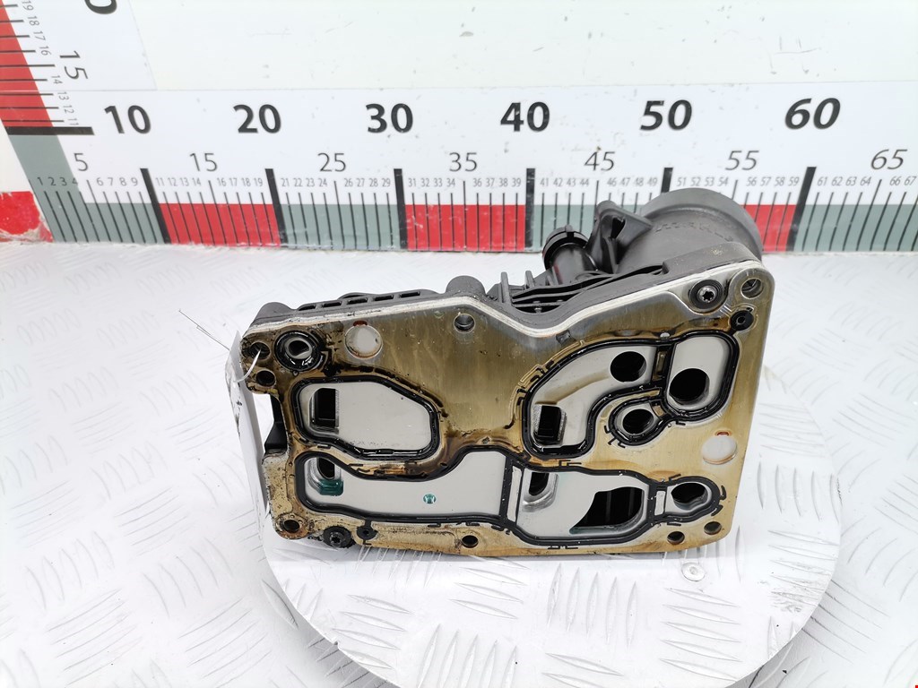 Корпус масляного фильтра BMW 5er 5 серия F10/F11/F07 2009-2017