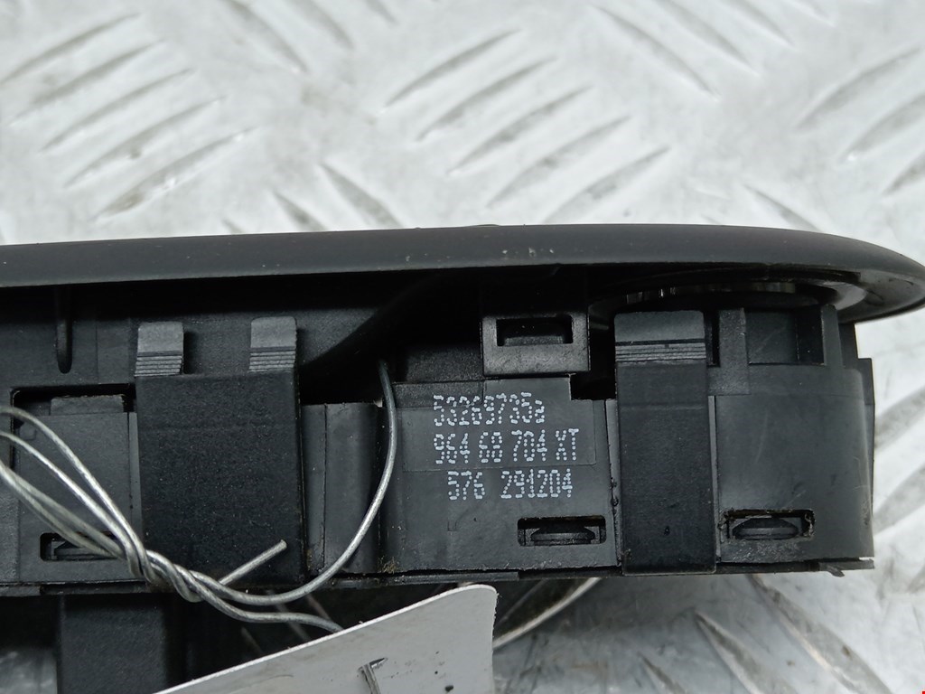 Блок управления стеклоподъемниками PEUGEOT 407 2004-2010