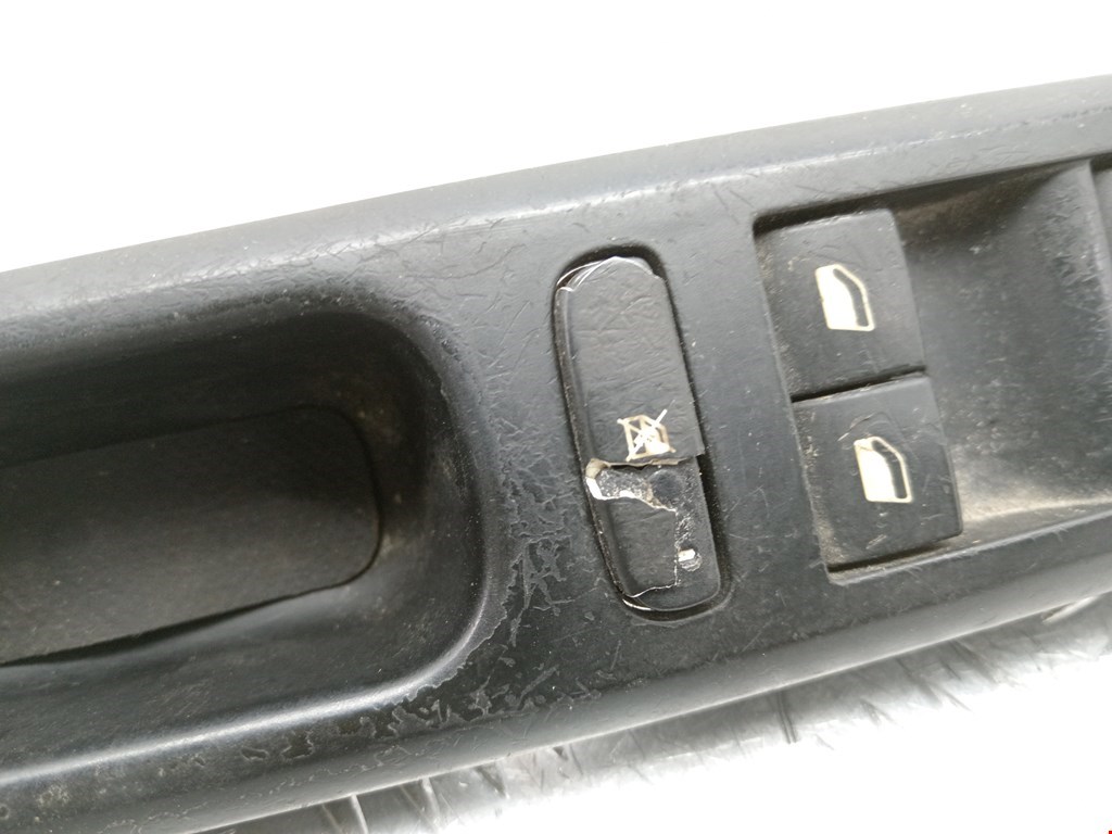 Блок управления стеклоподъемниками PEUGEOT 407 2004-2010