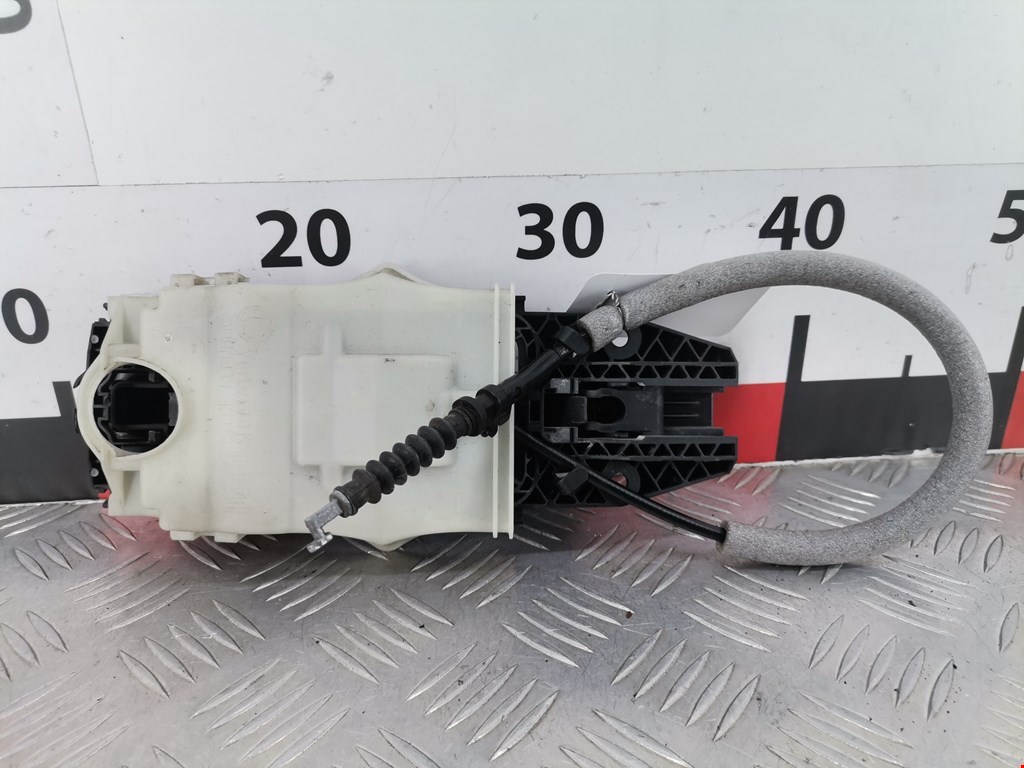 Ручка двери передней наружная левая SKODA Rapid 2012-2020