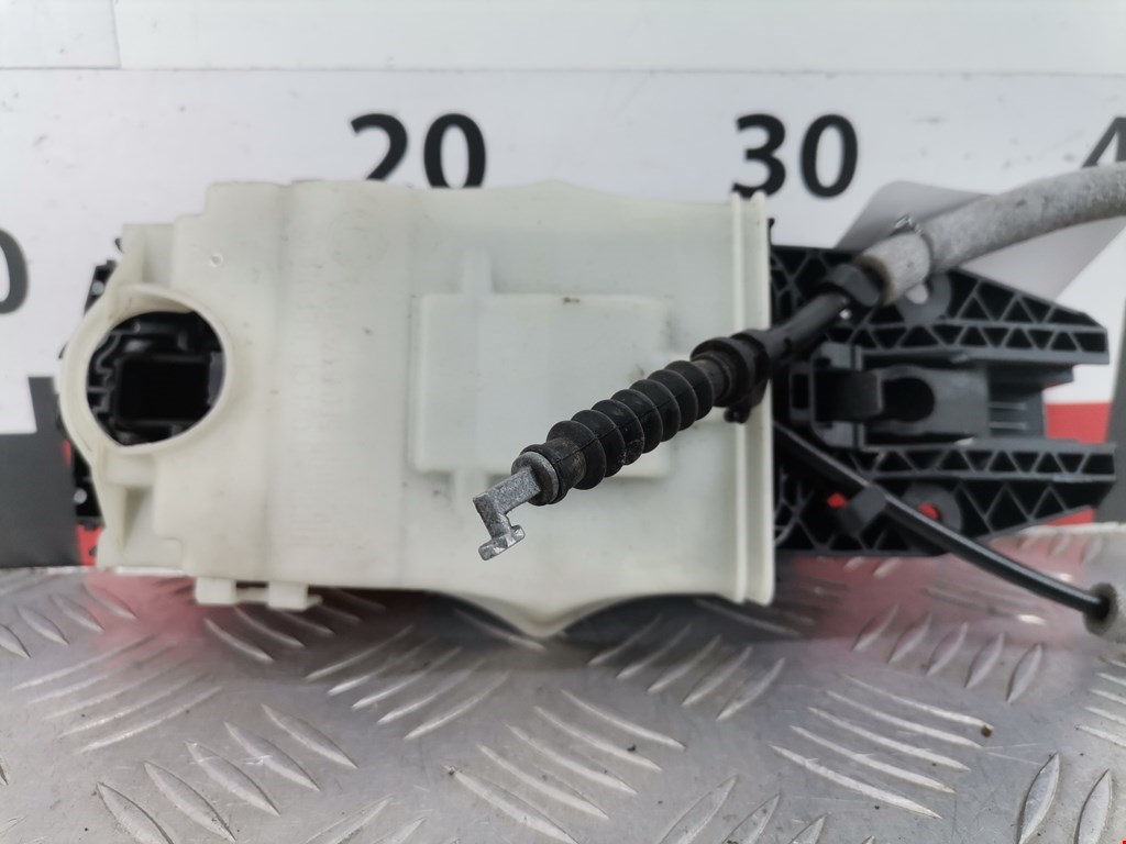 Ручка двери передней наружная левая SKODA Rapid 2012-2020