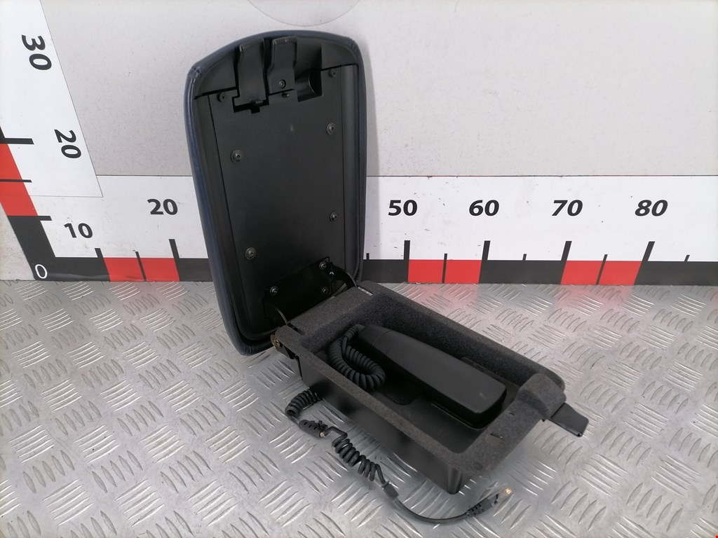 Подлокотник в салон PEUGEOT 607 2000-2010