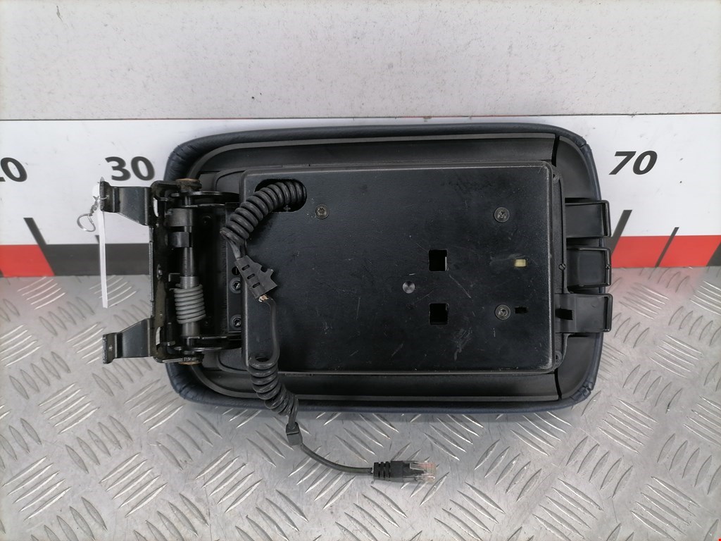 Подлокотник в салон PEUGEOT 607 2000-2010