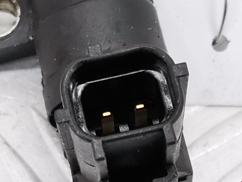 Датчик положения коленвала FORD Mondeo III 2000-2007