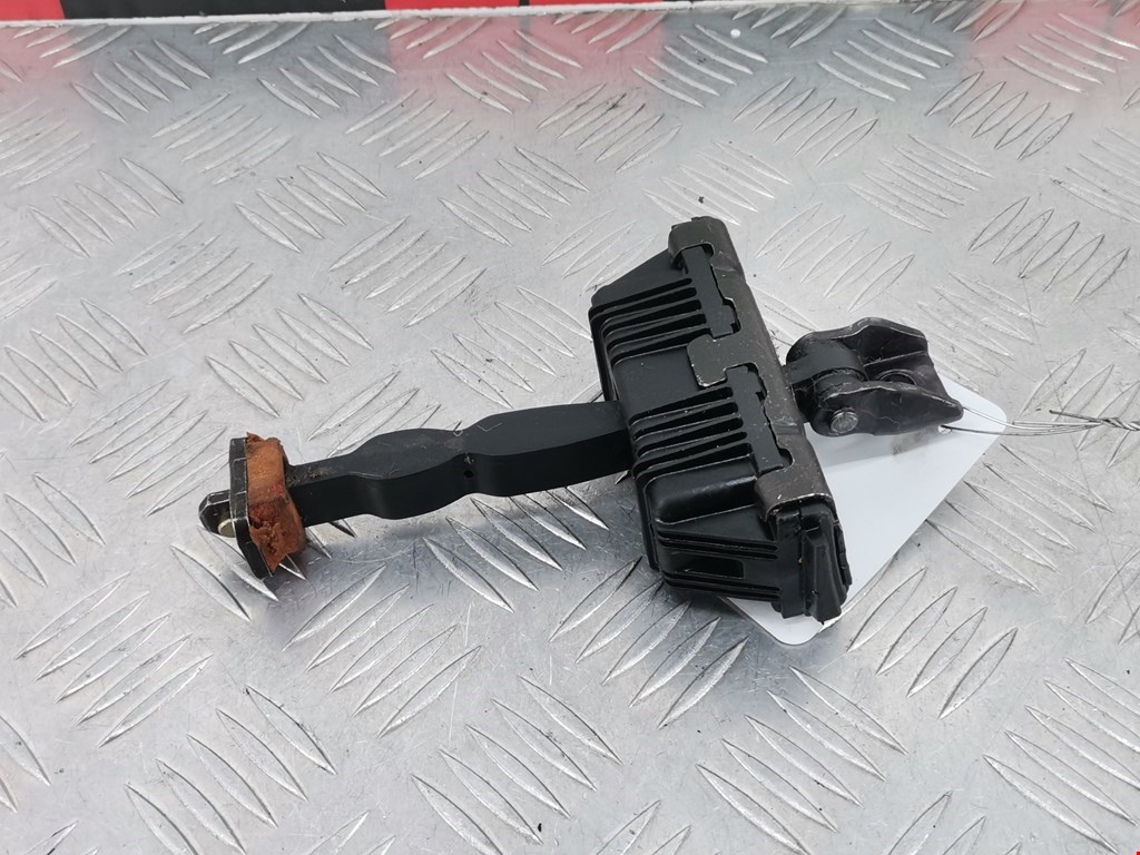 Ограничитель открывания двери BMW X5 E53 1999-2006