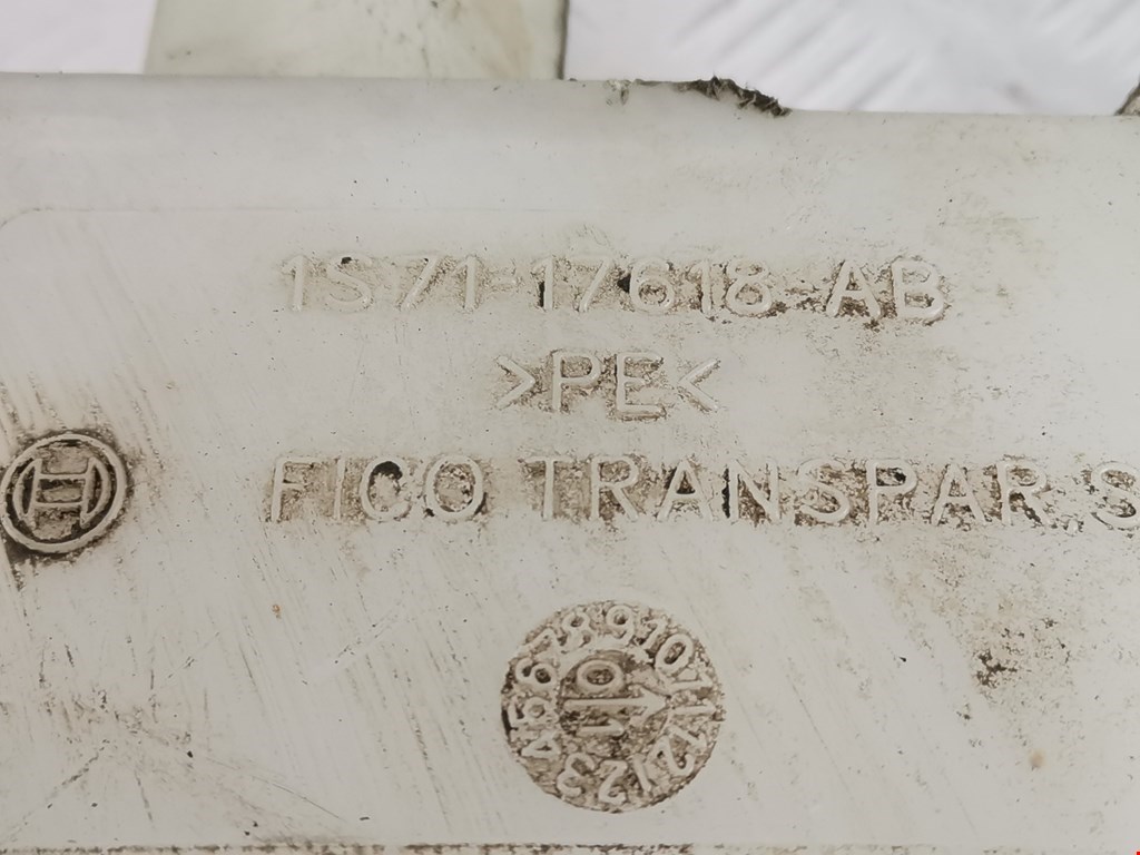 Бачок омывателя FORD Mondeo III 2000-2007