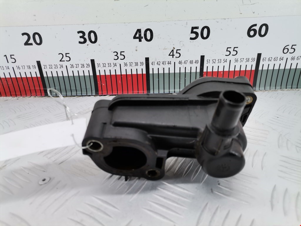 Корпус термостата FORD Focus II 2005-2011