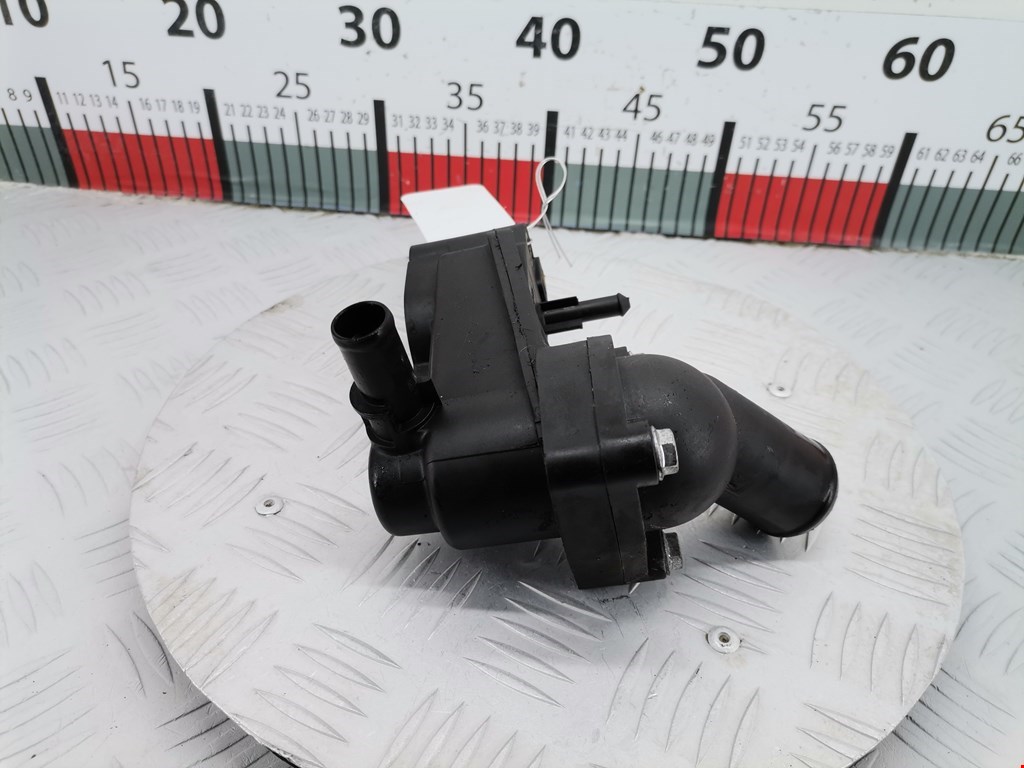 Корпус термостата FORD Focus II 2005-2011