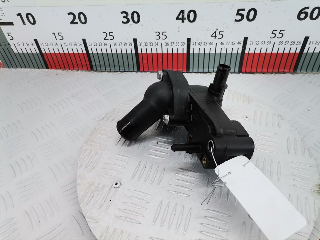 Корпус термостата FORD Focus II 2005-2011