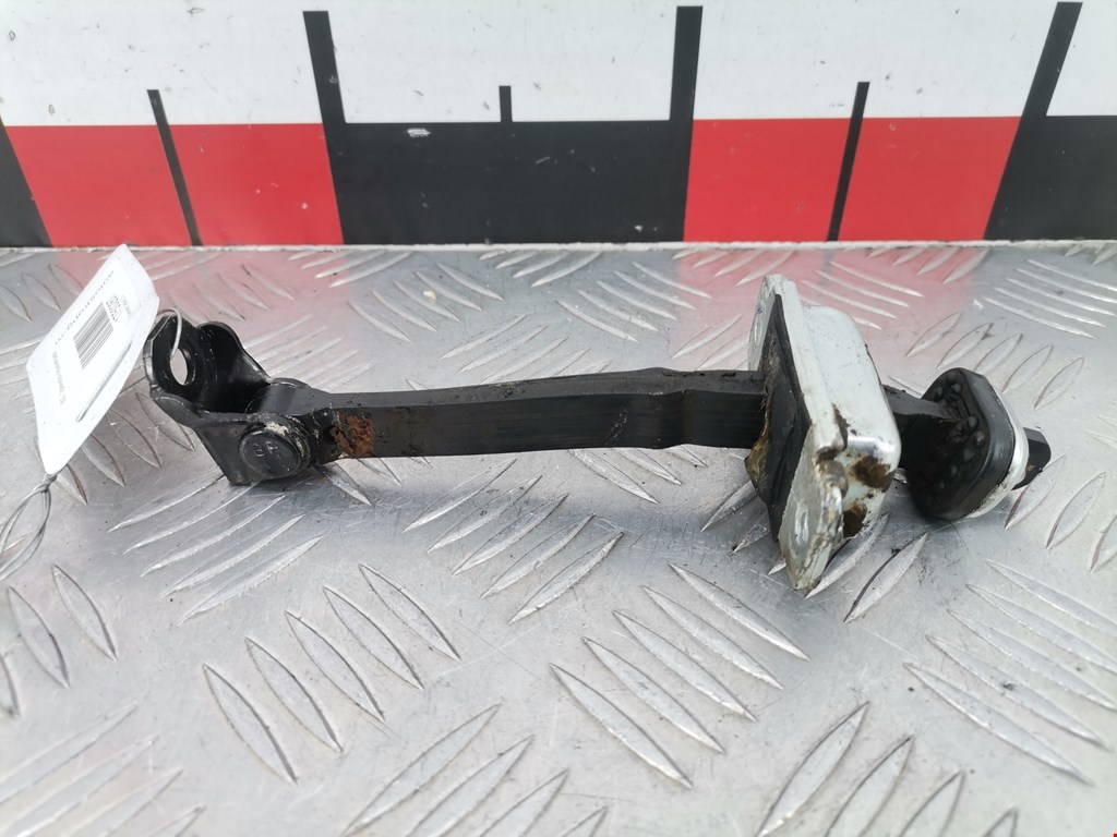 Ограничитель открывания двери CHEVROLET Captiva 2006-2010