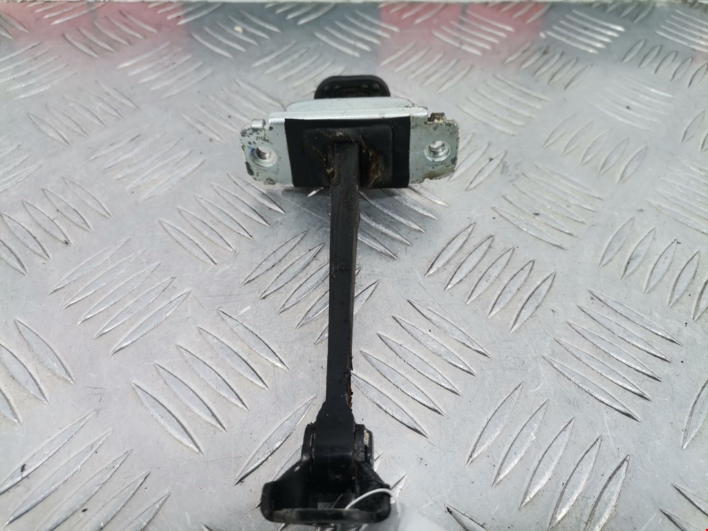 Ограничитель открывания двери CHEVROLET Captiva 2006-2010