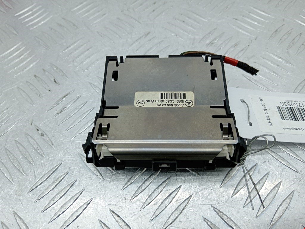 Дисплей информационный (компьютера) MERCEDES-BENZ C-Class C-klasse W203 2000-2007