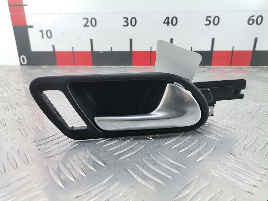 Ручка дверная передняя внутренняя правая VOLKSWAGEN Golf V 2003-2009