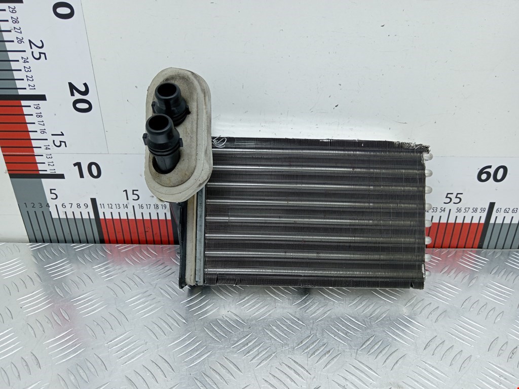 Радиатор отопителя (печки) Volkswagen Golf 4 (1997-2004)