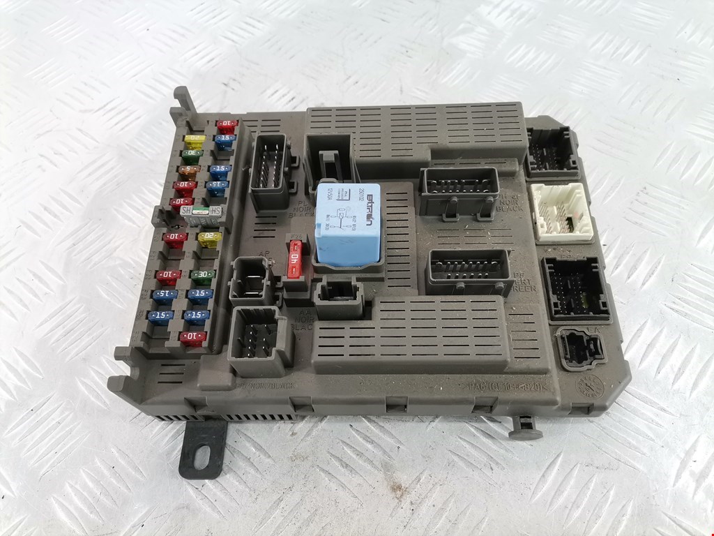 Датчик уровня в бачок омывателя CITROEN C5 I 2001-2008