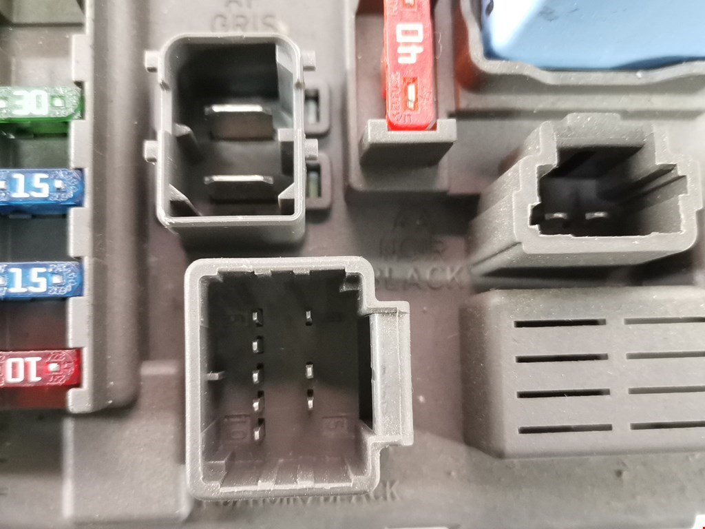 Датчик уровня в бачок омывателя CITROEN C5 I 2001-2008