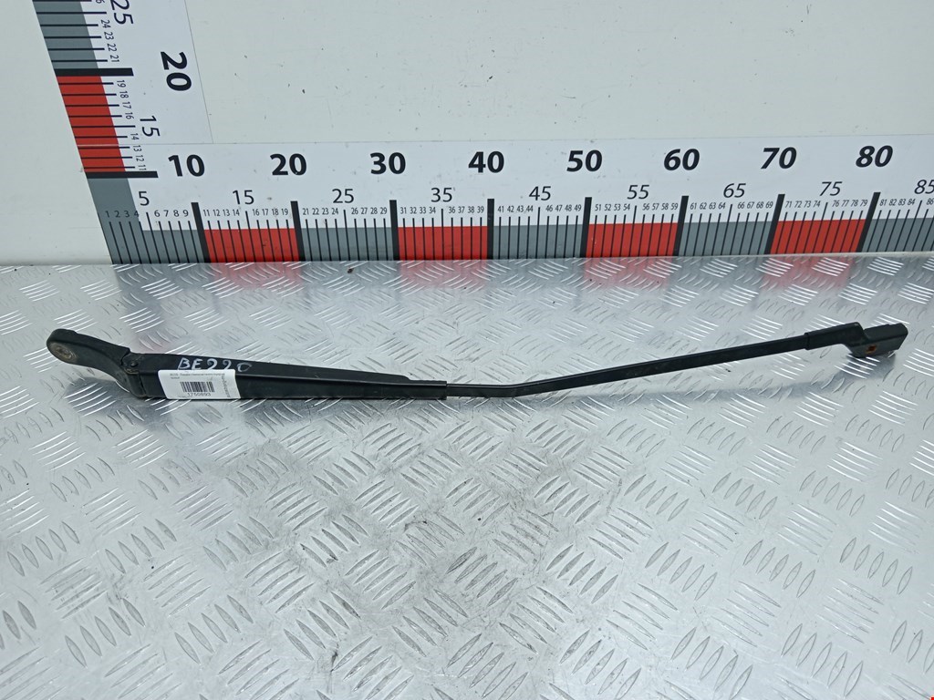 Поводок дворников передний левый/ правый PEUGEOT Partner 2008-2018