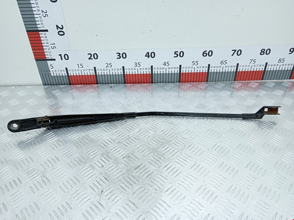 Поводок дворников передний левый/ правый PEUGEOT Partner 2008-2018