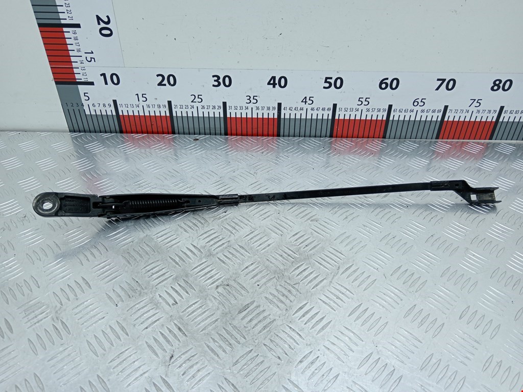 Поводок дворников передний левый/ правый PEUGEOT Partner 2008-2018