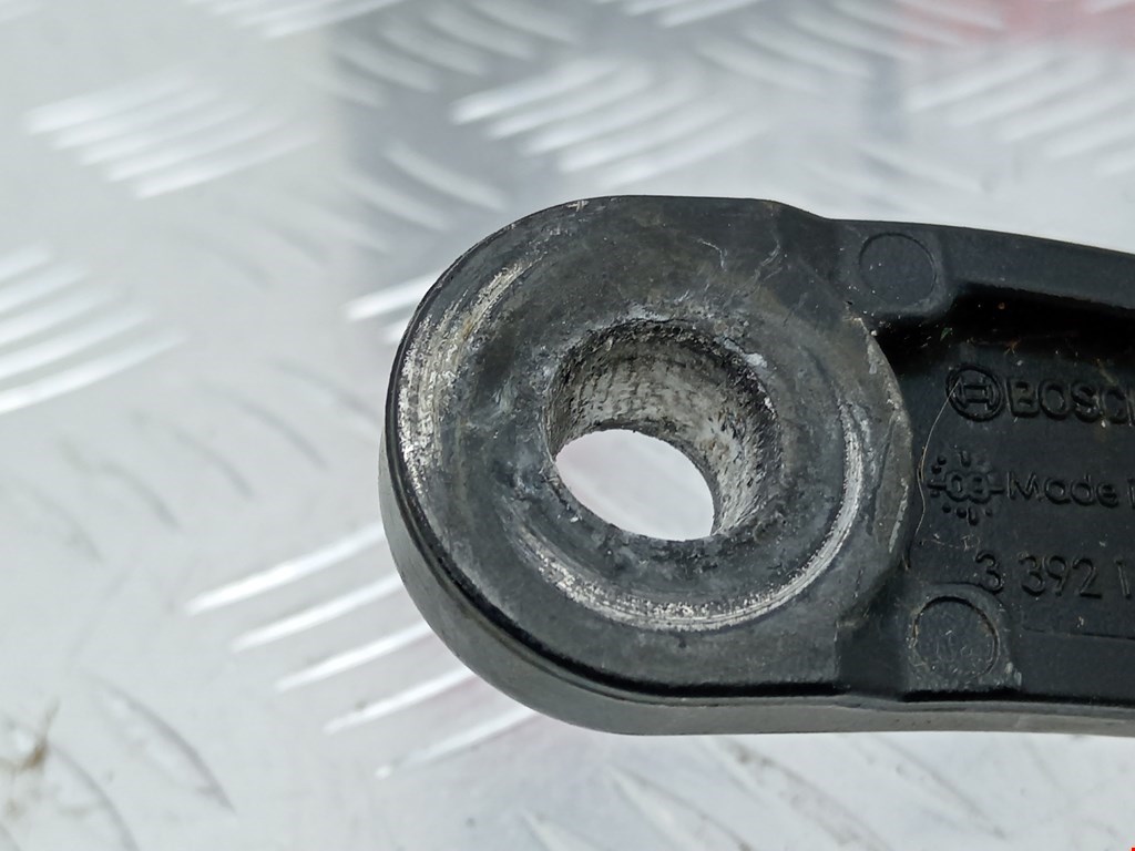 Поводок дворников передний левый/ правый PEUGEOT Partner 2008-2018