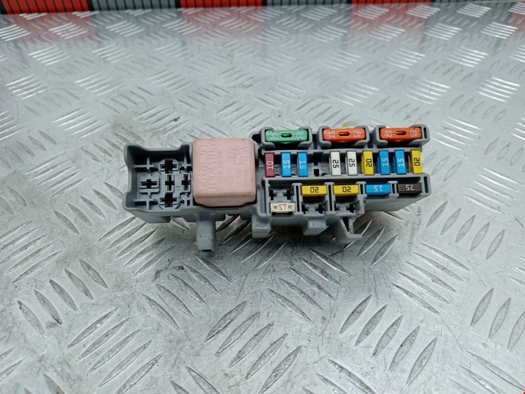 Датчик уровня в бачок омывателя RENAULT Megane II 2002-2009