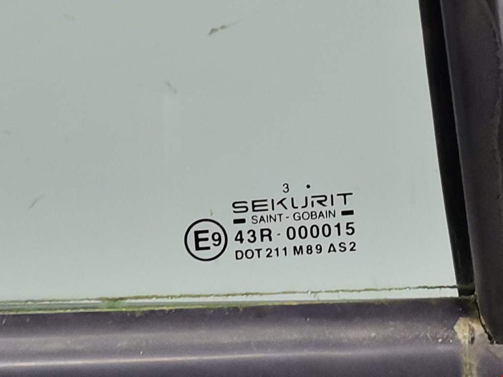 Дверь передняя правая CITROEN Berlingo 1996-2012