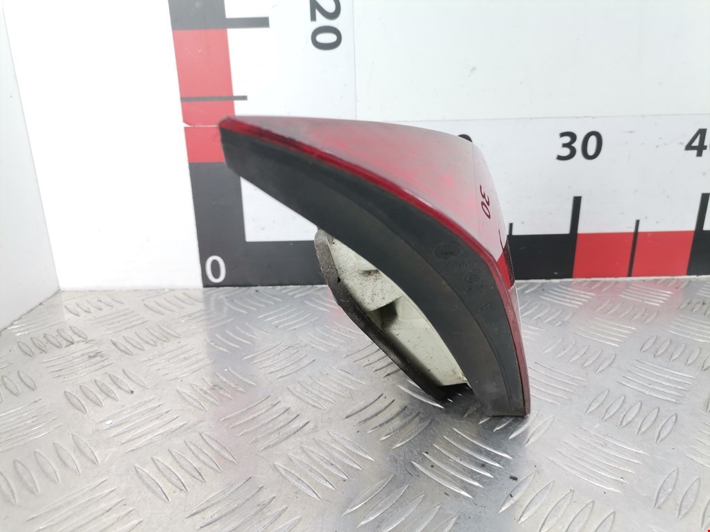 Фонарь задний внутренний левый OPEL Astra J 2009-2017