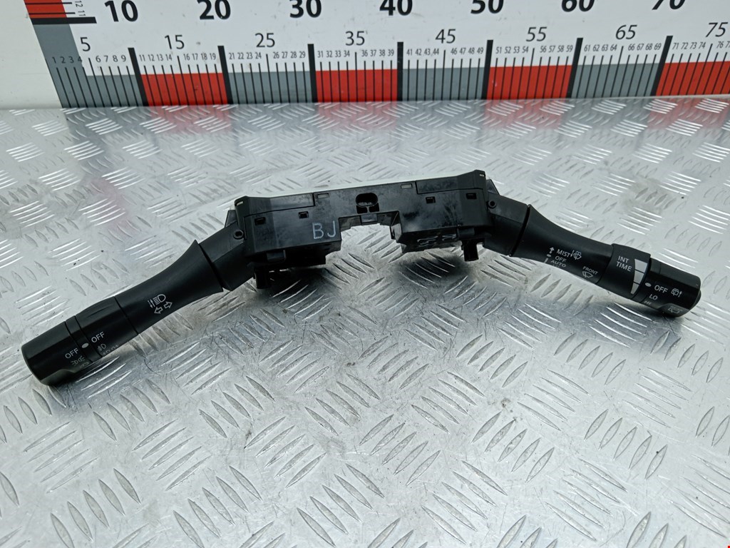 Переключатель поворотов и дворников (стрекоза) Renault Koleos (2008-2016)