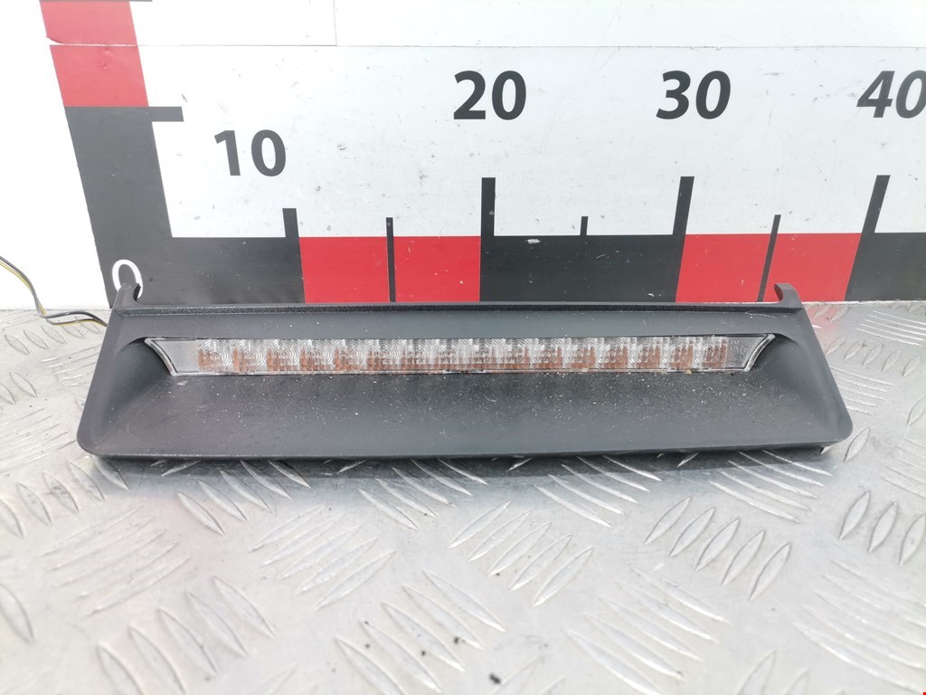 Фонарь дополнительный тормозной (стоп-сигнал) Opel Astra G (1998-2004)