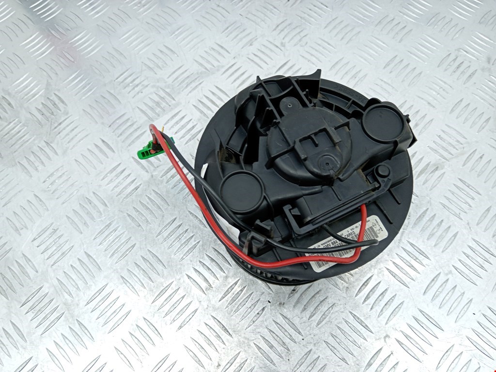 Моторчик (мотор) отопителя салона RENAULT Megane II 2002-2009