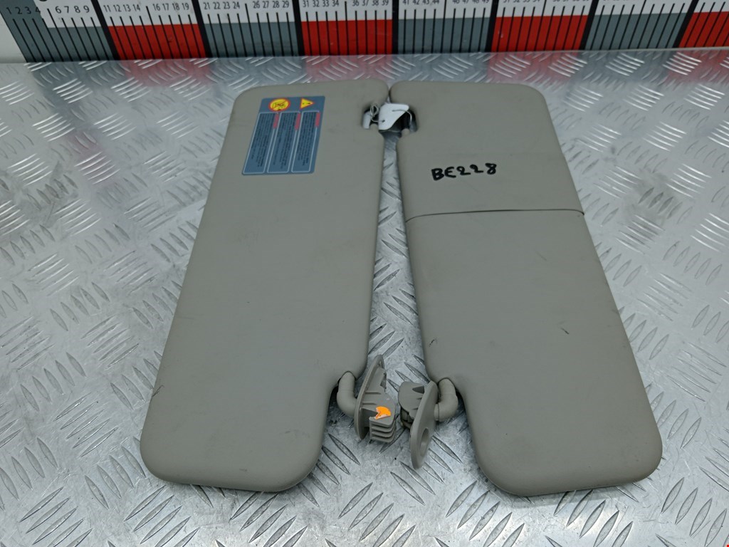 Козырек солнцезащитный DACIA Sandero 2008-2012