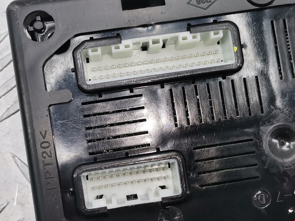 Блок комфорта RENAULT Modus 2004-2012