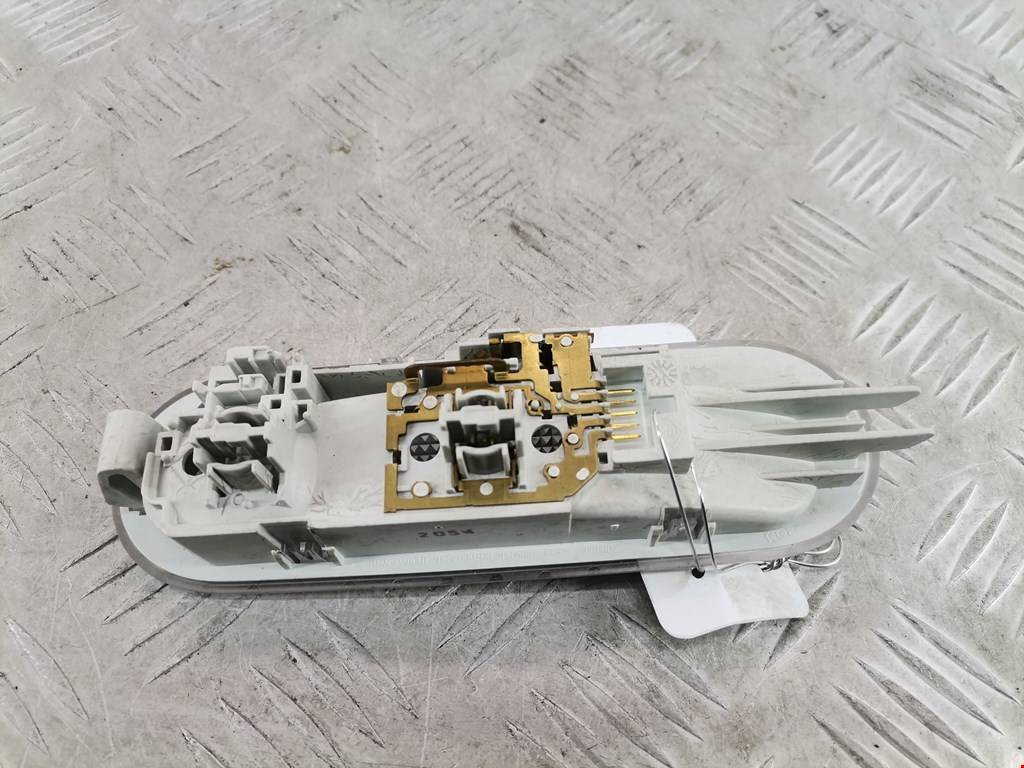 Плафон салонный (салона фонарь) DACIA Sandero 2008-2012