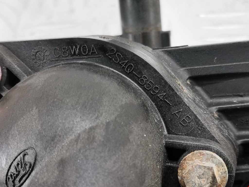 Корпус термостата FORD Focus I 1998-2005