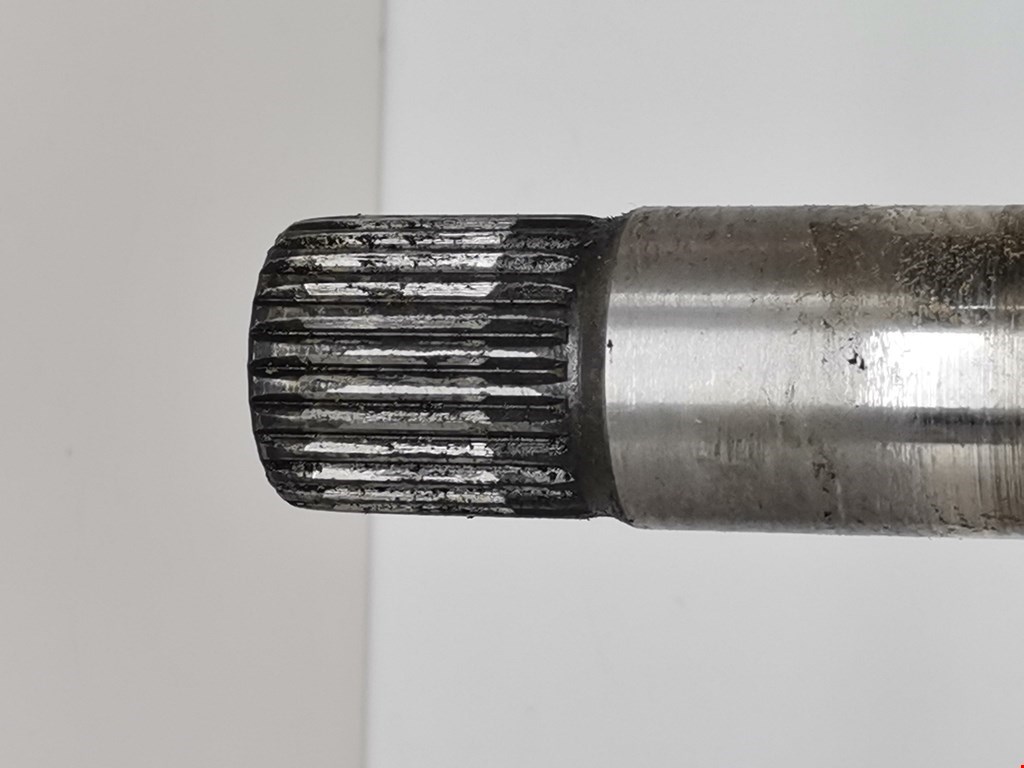 Полуось (привод, приводной вал) передняя правая FORD Fusion 2002-2012