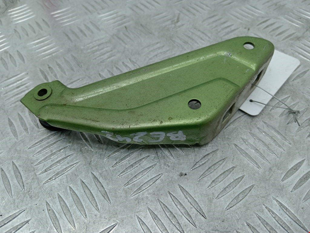 Ролик двери сдвижной (левый/правый средний верхний/нижний) RENAULT Kangoo 2008-2021