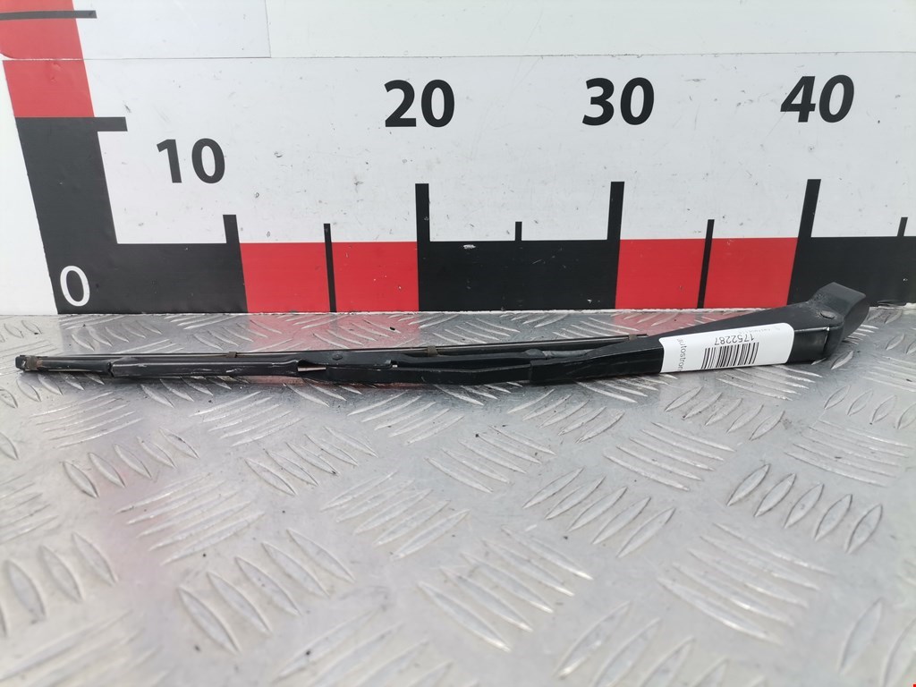 Поводок дворника задний (заднего) FORD Focus I 1998-2005