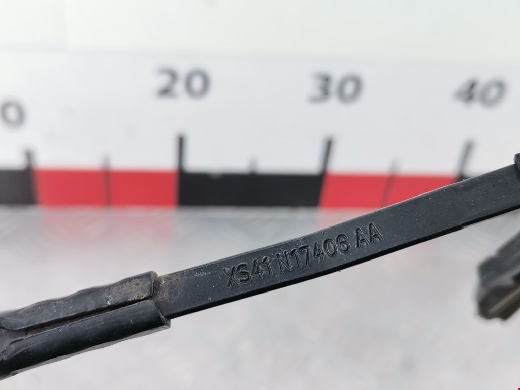 Поводок дворника задний (заднего) FORD Focus I 1998-2005