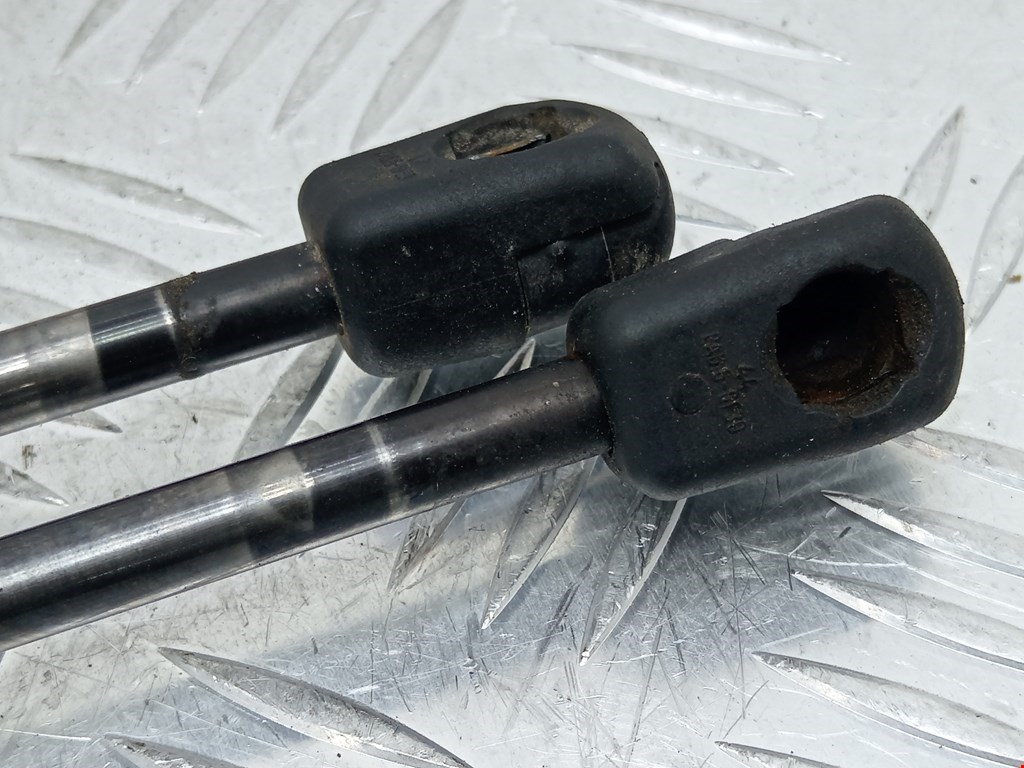 Амортизатор крышки (двери) багажника PEUGEOT Partner 2008-2018