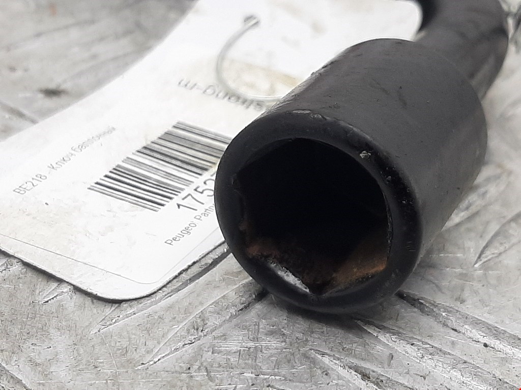 Ключ балонный PEUGEOT Partner 1996-2009