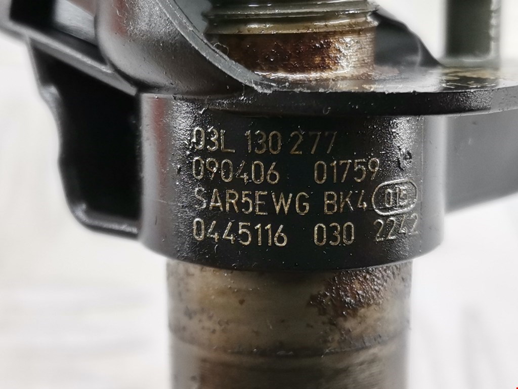 Форсунка дизельная электрическая VOLKSWAGEN Golf VI 2009-2012