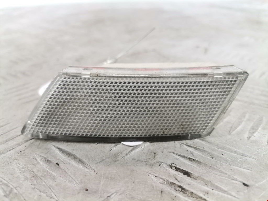 Плафон салонный (салона фонарь) MERCEDES-BENZ C-Class C-klasse W204 2007-2015