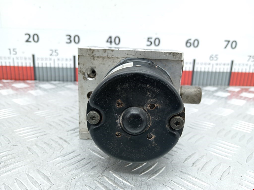 Блок ABS (насос) SEAT Ibiza 2002-2008