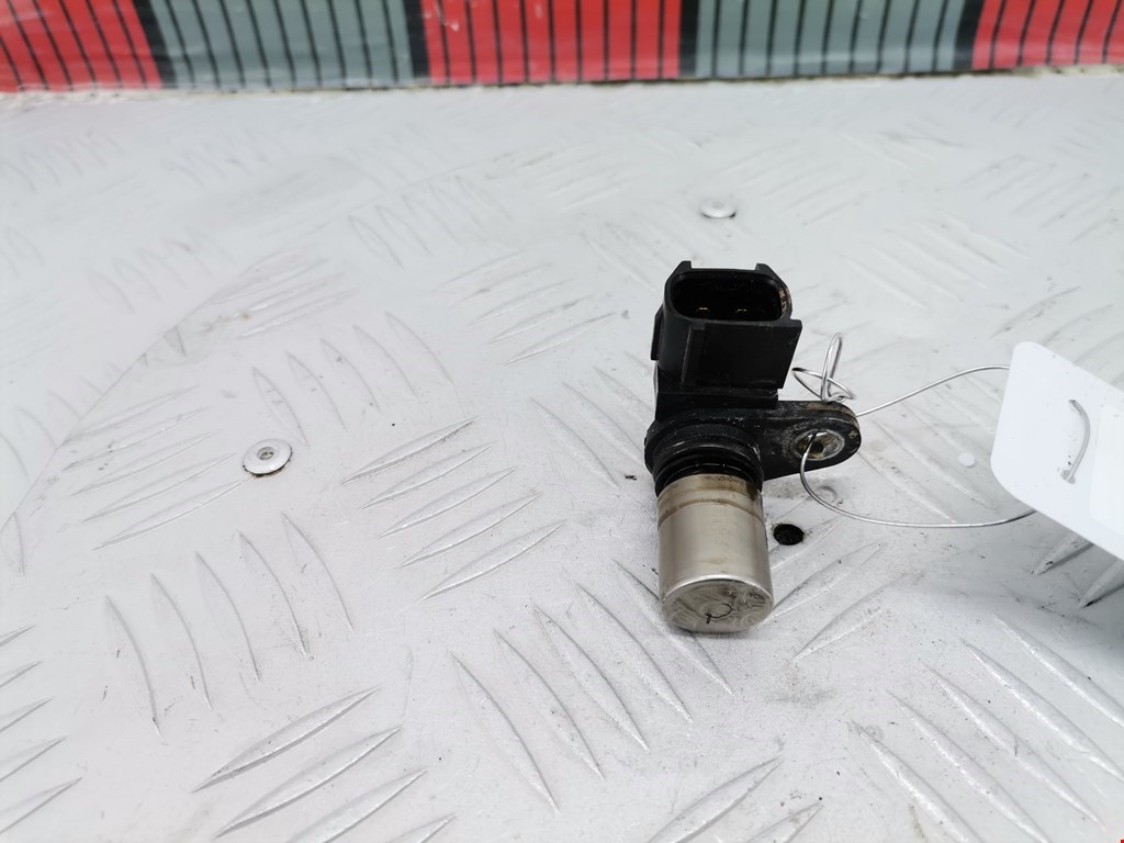 Датчик положения распредвала TOYOTA Avensis 2003-2008