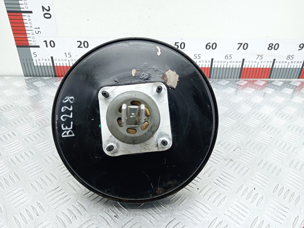 Усилитель тормозов вакуумный DACIA Sandero 2008-2012