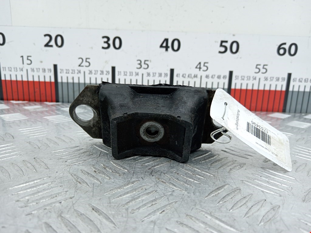 Поддомкратник (поддомкратная подушка опора подъемной платформы) Renault Sandero 1 (2007-2014)