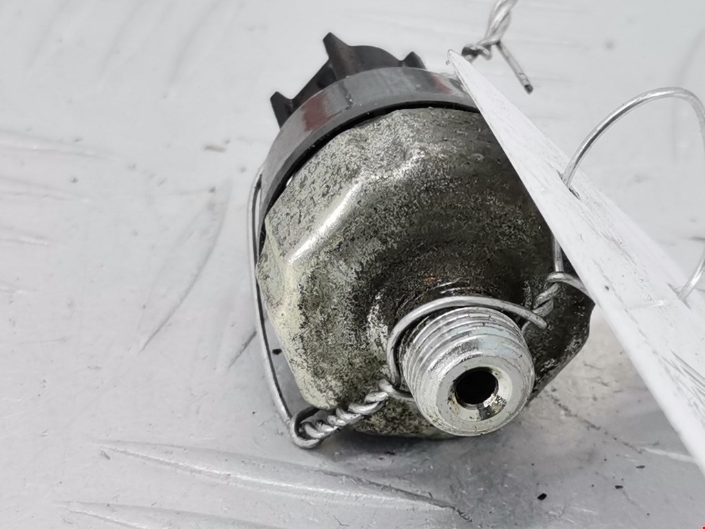 Датчик давления масла INFINITI G G25/G35/G37 V36 2007-2014