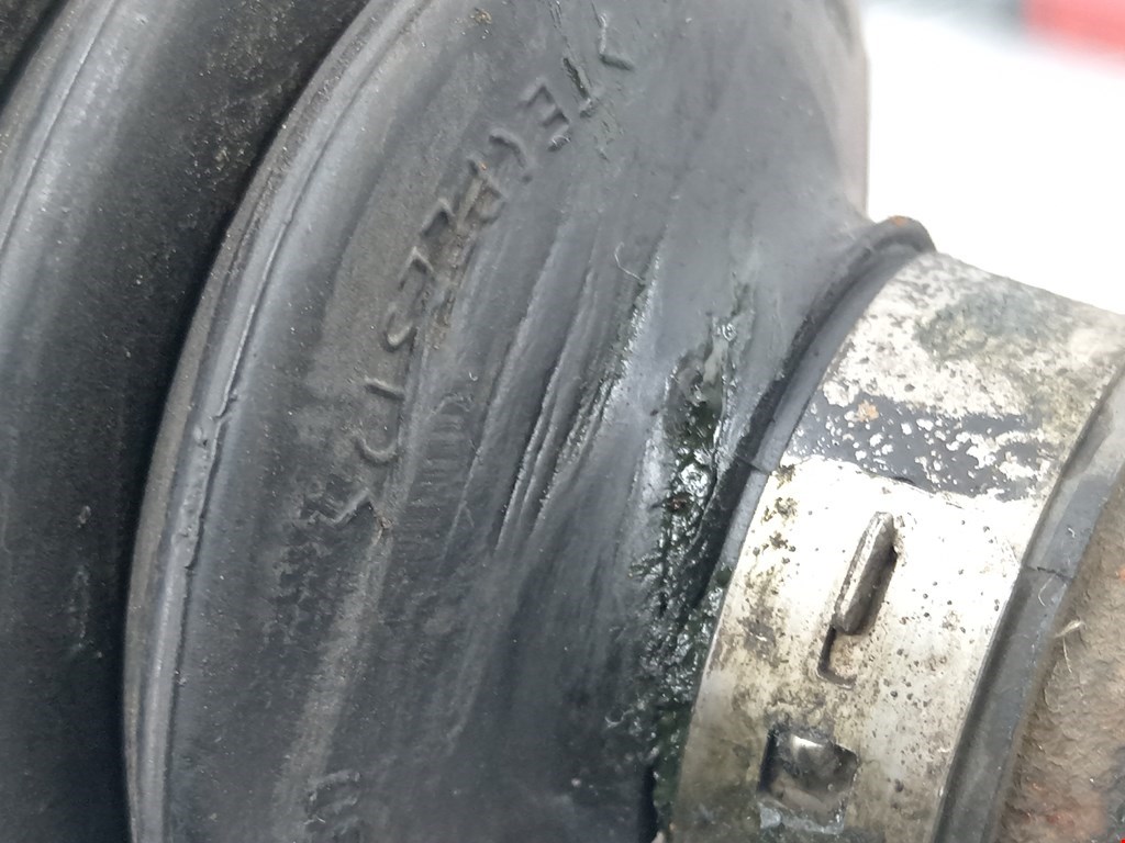 Полуось (привод, приводной вал) передняя правая RENAULT Logan 2005-2014